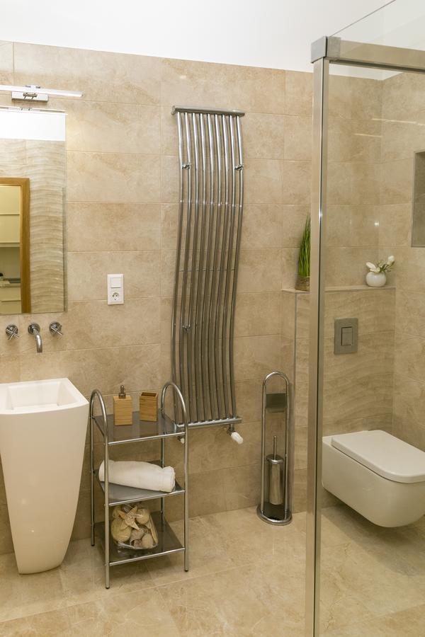 Convenience & Chic By The Basilica Apartman Budapest Kültér fotó